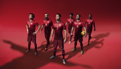 开云体育移动版-法甲：里昂2-1逆转尼斯，队内明星表现抢眼，里昂法甲排名