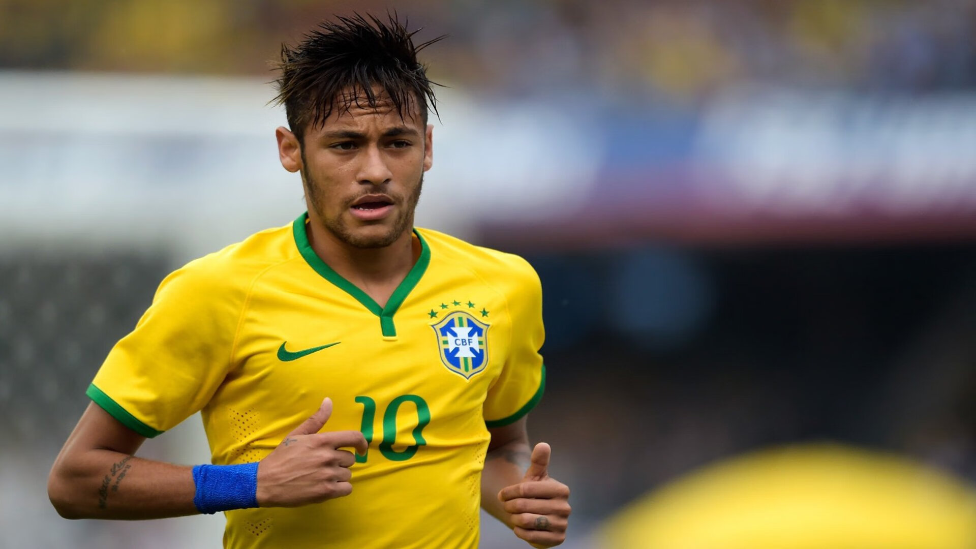 “足球文化节点燃全国青少年热情”，足球文化节绘画作品